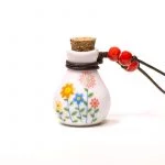 Kruikje voor etherische olie -- 3.5x2 cm