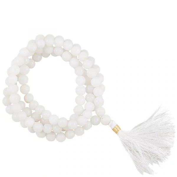 Mala Agaat wit AA kwaliteit 108 kralen -- 0.8 cm