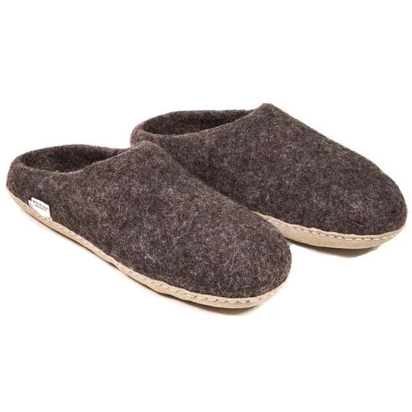 Sloffen wol schoenmaat 42/43 bruin gemêleerd