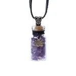 Geschenkflesje aan koord met amethist en lotus -  3.6 cm