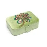 Sieraden / tarotdoos fluweel groen met klavertje vier -  11 cm  x  15.5 cm  x  5 cm