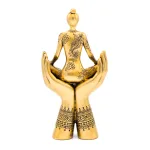 Deco Yoga meditatie handen staand goudkleurig -  11.9 cm x 6 cm x 22.6 cm - Afbeelding 2