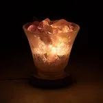 Edelsteenlamp ohm met snoer en LED lamp – 12 cm x 12 cm - Afbeelding 3