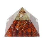 Orgonite piramide rudraksha - 7,5 cm x 7,5 cm x 5,5 cm
